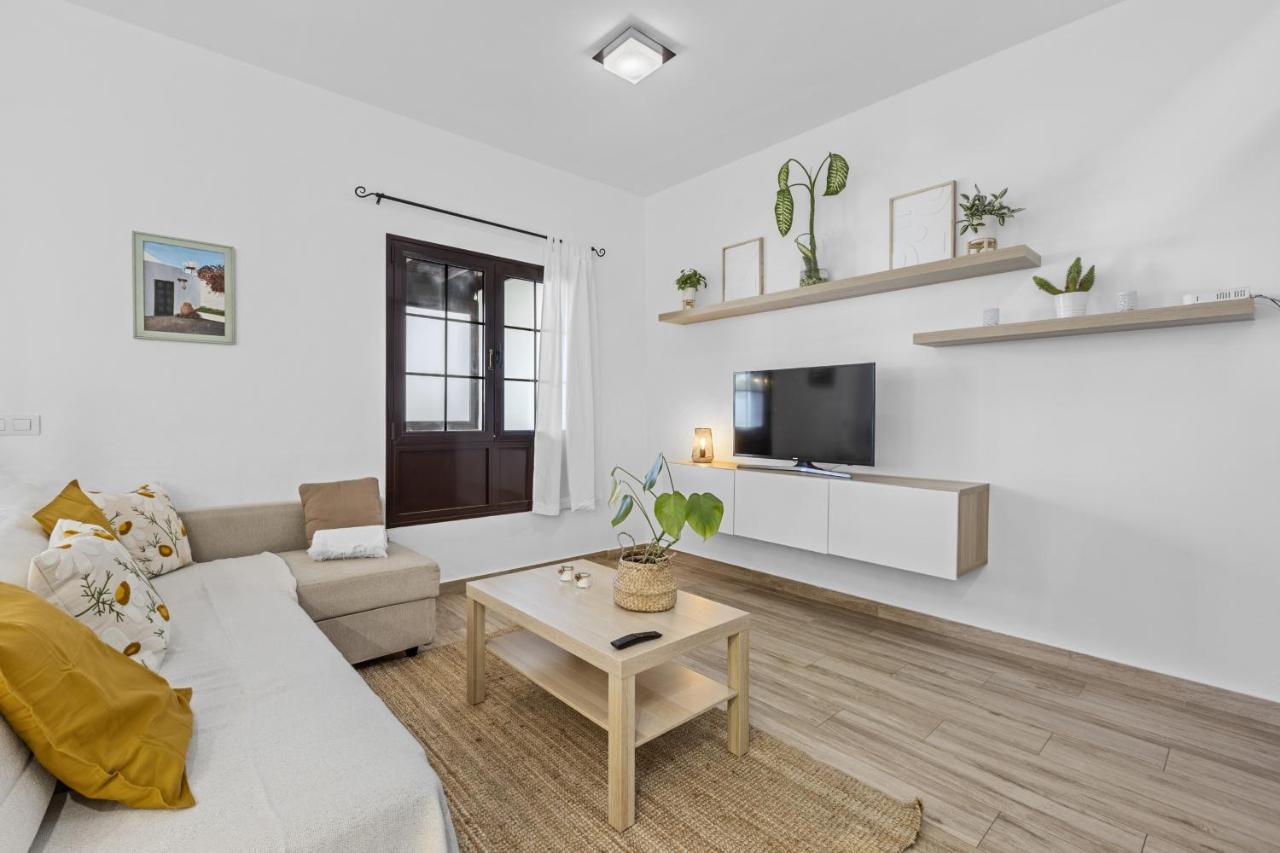 Casahost Casa Ahul Family Time Villa Costa Teguise Bagian luar foto